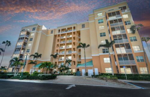 Fabulous Golf and Marina Community Condo - Photo 1