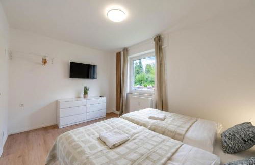 BackHome - BUSINESS&FAMILY - TOP LAGE, Parkplatz, Balkon, Waschmaschine, Netflix, 90qm, 24h Checkin - Apartment 8 - Foto 6