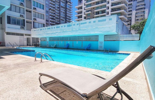 Maria Beach 1BDR Oceanfront Pool Parking - Photo 30