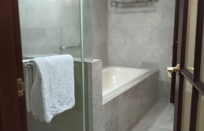 Berjaya Times Square Service Apartment - Photo 22