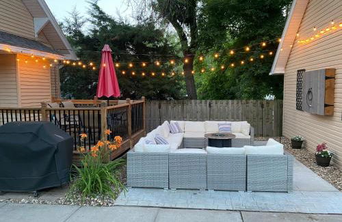 160inch Home Movie Theater- Great for movie night! - Foto 30