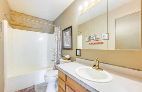 Yard Space with Fire Pit Kenai Getaway! - Foto 20