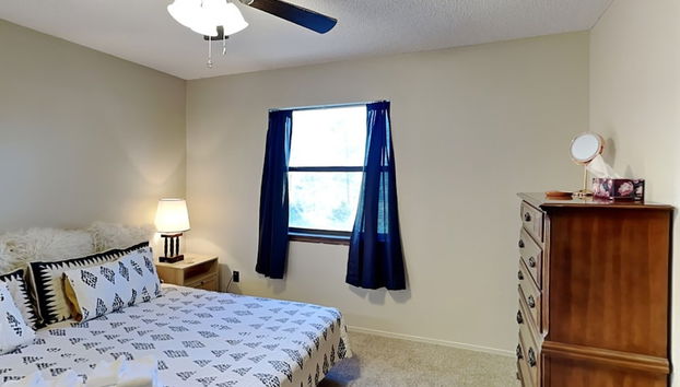 Fireside Cabin - Foto 3, Habitación