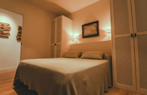 SeaHomes Vacations - Seafront Brand New Apt with PKG - Photo 7