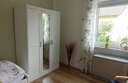 Große helle Ferienwohnung mit Balkon, ruhig gelegen mit guter Verkehrsanbindung - Foto 19