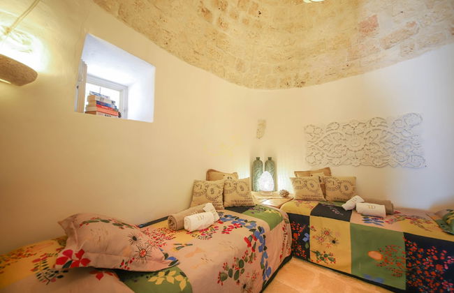 TD Trulli della Rosatella Typical Trulli w/ Pool - Foto 6