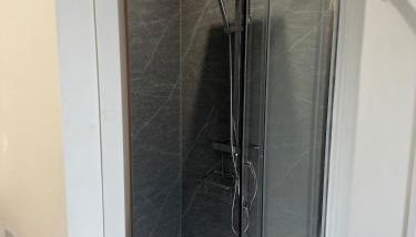 Town Centre Cosy Flat - Photo 2