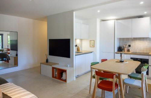 Appartement Design classé 3 étoiles avec Terrasse & Parking Privé - Hyper Centre Orléans - Foto 1