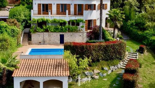 Beautiful Spacious Villa with Mountain View and Private Pool - Foto 2