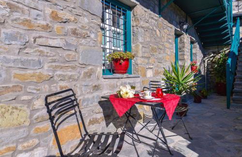 Xenonas Zagorisio - Photo 51