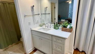 Beautiful Newly Remodeled Mini Suite at Sea Trail Resort - Foto 2