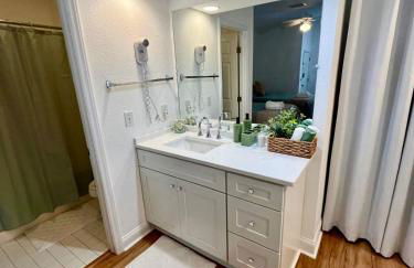 Beautiful Newly Remodeled Mini Suite at Sea Trail Resort - Foto 2