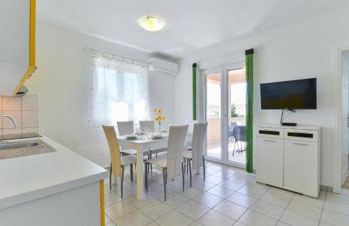 Apartment Matas-3 by Interhome - Foto 7