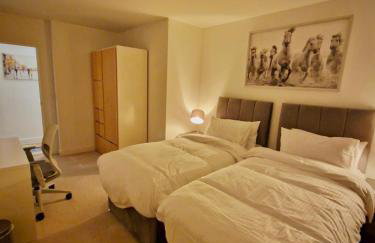 The Mirrored House - Foto 25