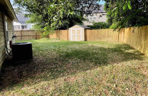 Lowcountry Oasis - 3 bed 2 bath - 5 min to beach - Photo 13