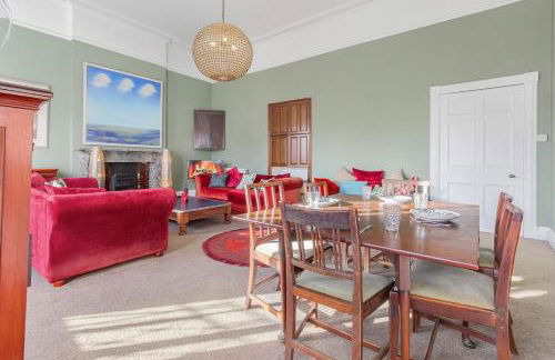 Ultra Luxury Central 2 BR Apartment By AltoLuxoExperience Short Lets & Serviced Accommodation With Free Wifi & Parking - Foto 14