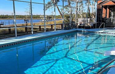 Waterfront Suite with Pool & Dock - Foto 52