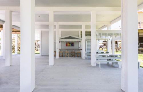 Gorgeous 5BR Sleeps 20 Great OutDoor Entertainment - Diamond in the Dunes - Foto 28