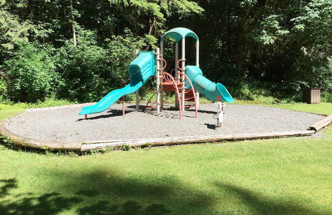 33SW - WiFi - Fireplace - Amenities - Sleeps 4 - Foto 17