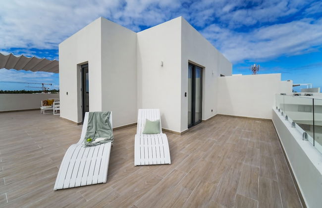 4 Bedroom Beach Penthouse w Private Rooftop - Foto 79