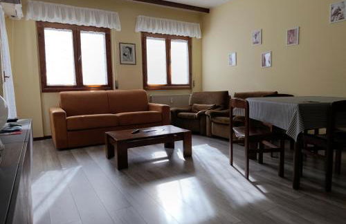 AlipierHome Bernina Gateway Dormi sul Percorso del Trenino - Foto 15