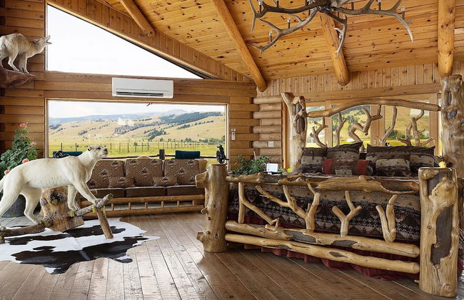 NEW! Elk Refuge Safari Chalet with Teton Views! - Foto 10