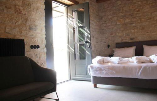 Lithero Suites - Photo 21