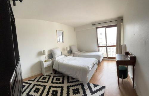 7 min walk to metro la défense, 2BDs parking - Foto 10