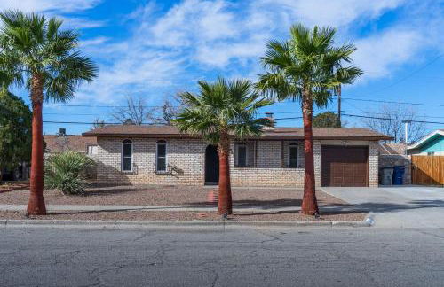 Private Pool Retreat Steps from Album Park - Foto 19