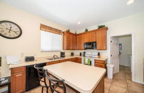 Vacation Villa with Private Fenced Pool & Spa - Foto 65