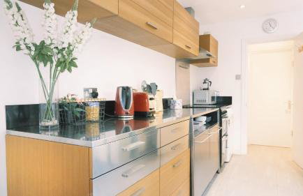 Artsy & bright Hammersmith London 1b1b, up to 4 people - Foto 8