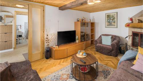2 Bedroom Stunning Home In Brest - Foto 5