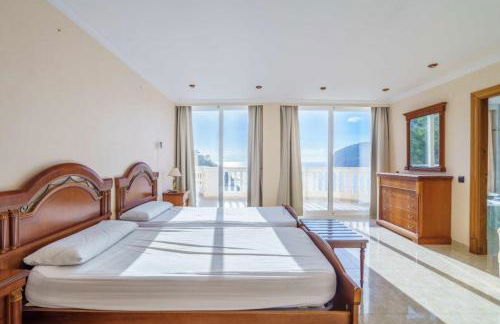 Villa Camp de Mar Sea View by PriorityVillas - Foto 13