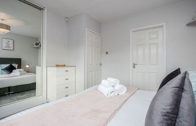 Ascot Pet Friendly 4 Bed House Parking - Foto 4