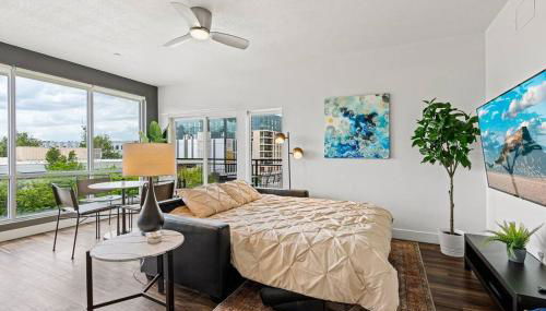 Gorgeous Central City 2BD 2BA - Foto 4