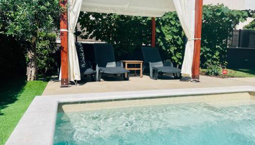 Boutique Apartment with Private Heated Pool - Foto 5, Shower