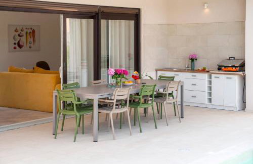 Echo villa, Istra, pool/jacuzzi, BBQ, pet friendly - Foto 6