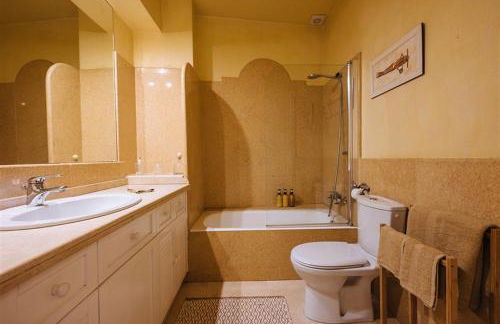 CASA PALACIO SXVIII CON PISCINA en centro histórico de SEVILLA - Photo 69