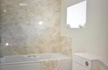 Coastal Bliss Charming Cottage near Borth beach - Foto 3