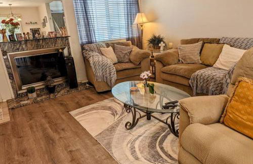 5 Minutes to South Bay Beaches! Private 2 bedroom 2 bath 2 level home with patio Excellent value! - Foto 40