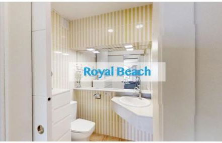 ROYAL BEACH - Appartment with sea view & terrace - Photo 21