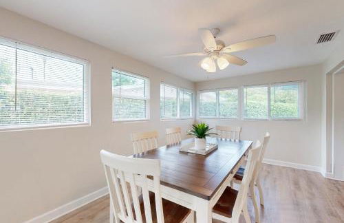 Breezy Bungalow - Photo 7