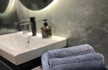 APARTAMENT DISCReeT SLeeP iN CITY CENTER PARKING GARAŻ KOZIA KIELCE - Foto 5