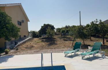 Casa da Alegria - Piscina, Sala de Jogos, 4 Quartos - Foto 4