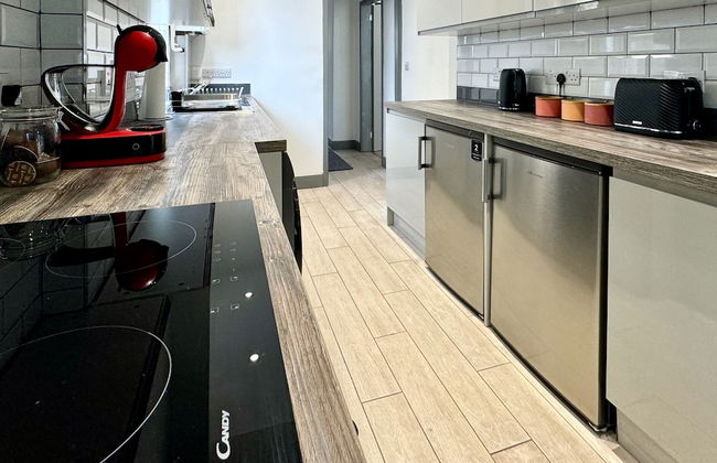 Lenhurst House - Photo 21