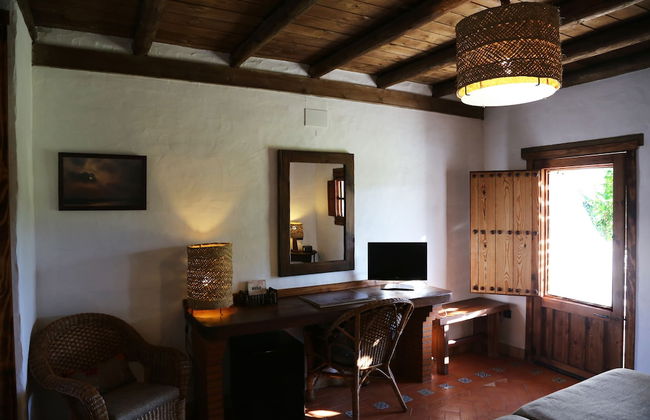 Ardea Purpurea Lodge - Photo 7