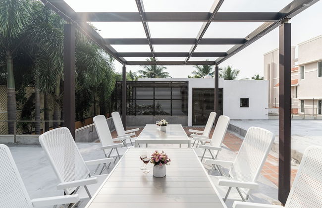 Truliv Villa Seraya - Foto 34