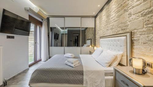 Stone Build Modern and Traditional Villa near Heraklion - Foto 2