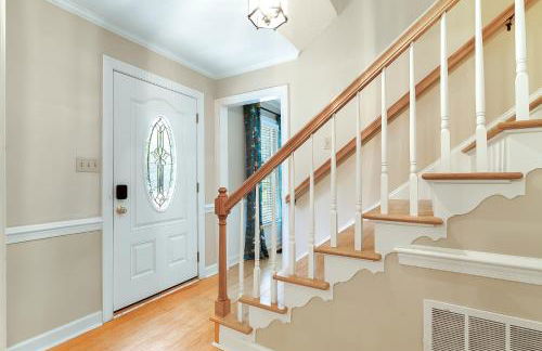 Cozy 4bd Home - NC State & Airport nearby - Foto 33