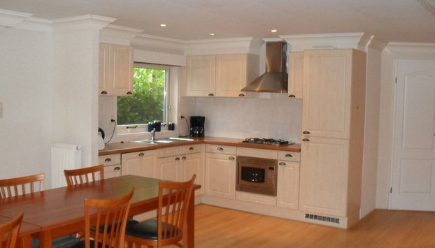 Tidy Holiday Home With Dishwasher - Foto 3, Eigene Küche